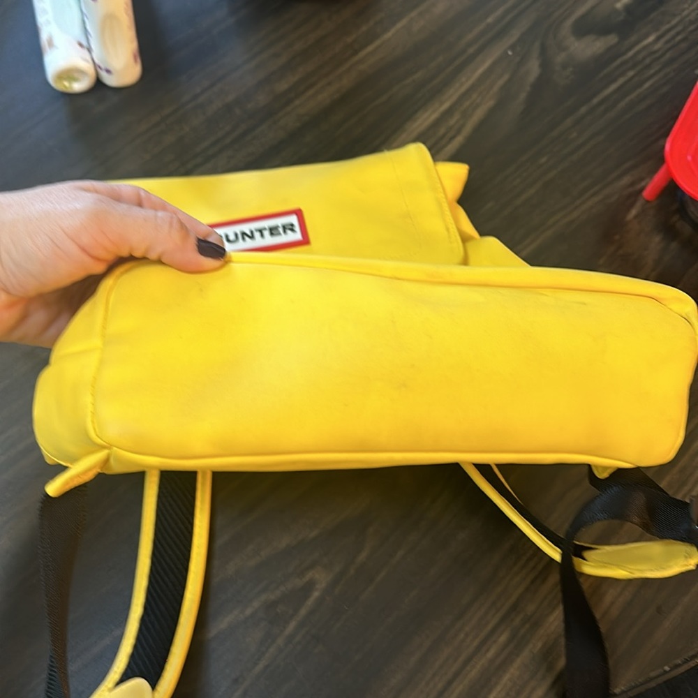 Hunter Yellow Backpack - image 2